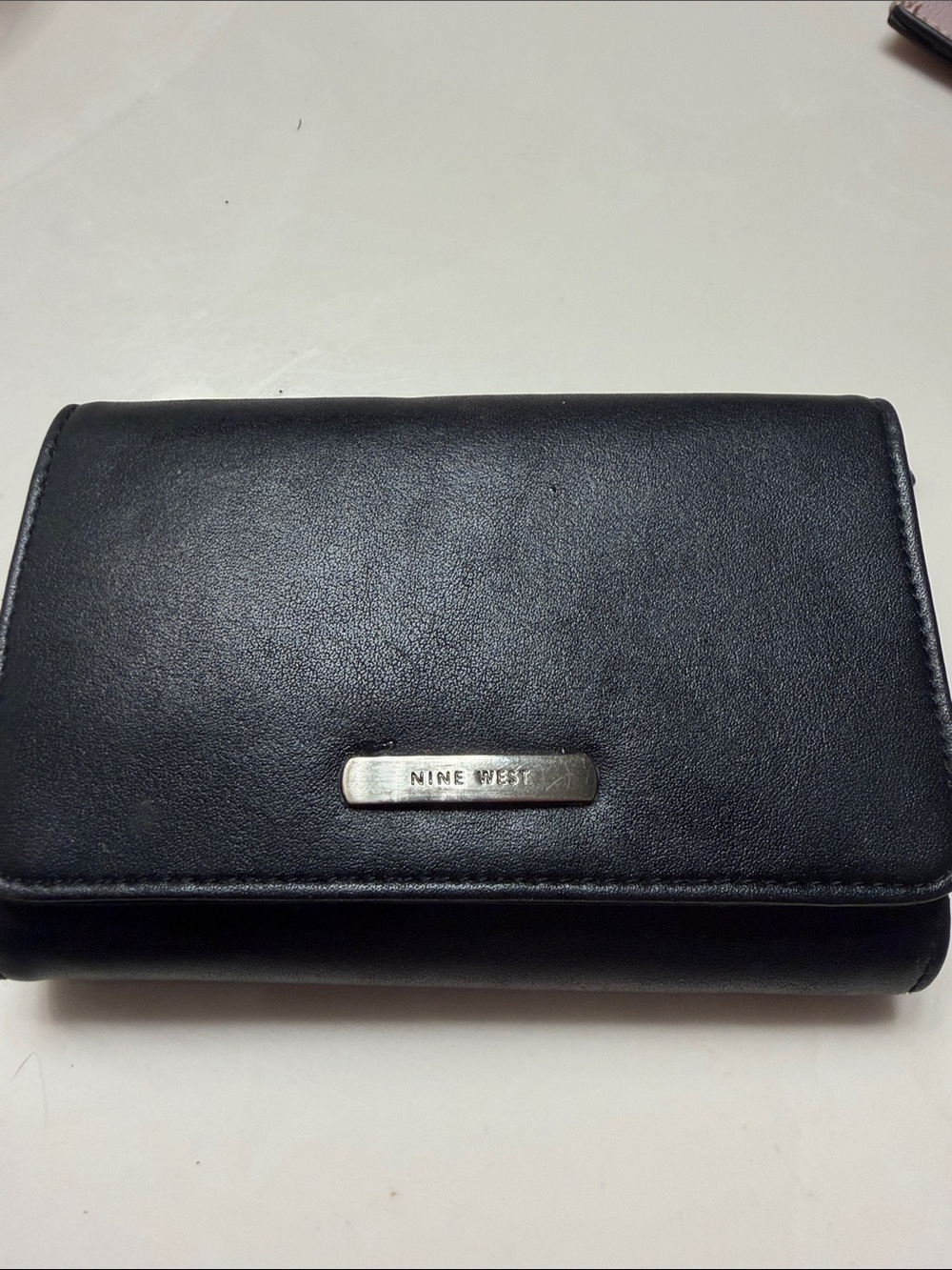 Nine West Black Folded Card & Key Holder